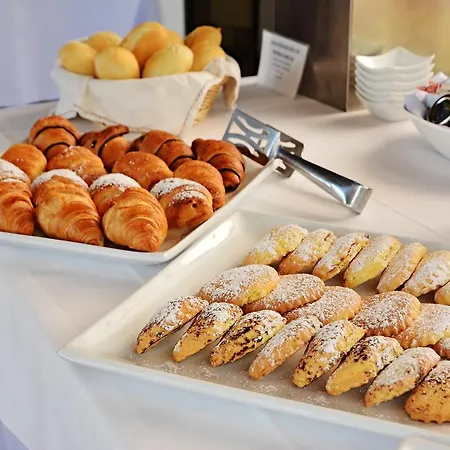 مزرعة للإقامة Gli Ulivi